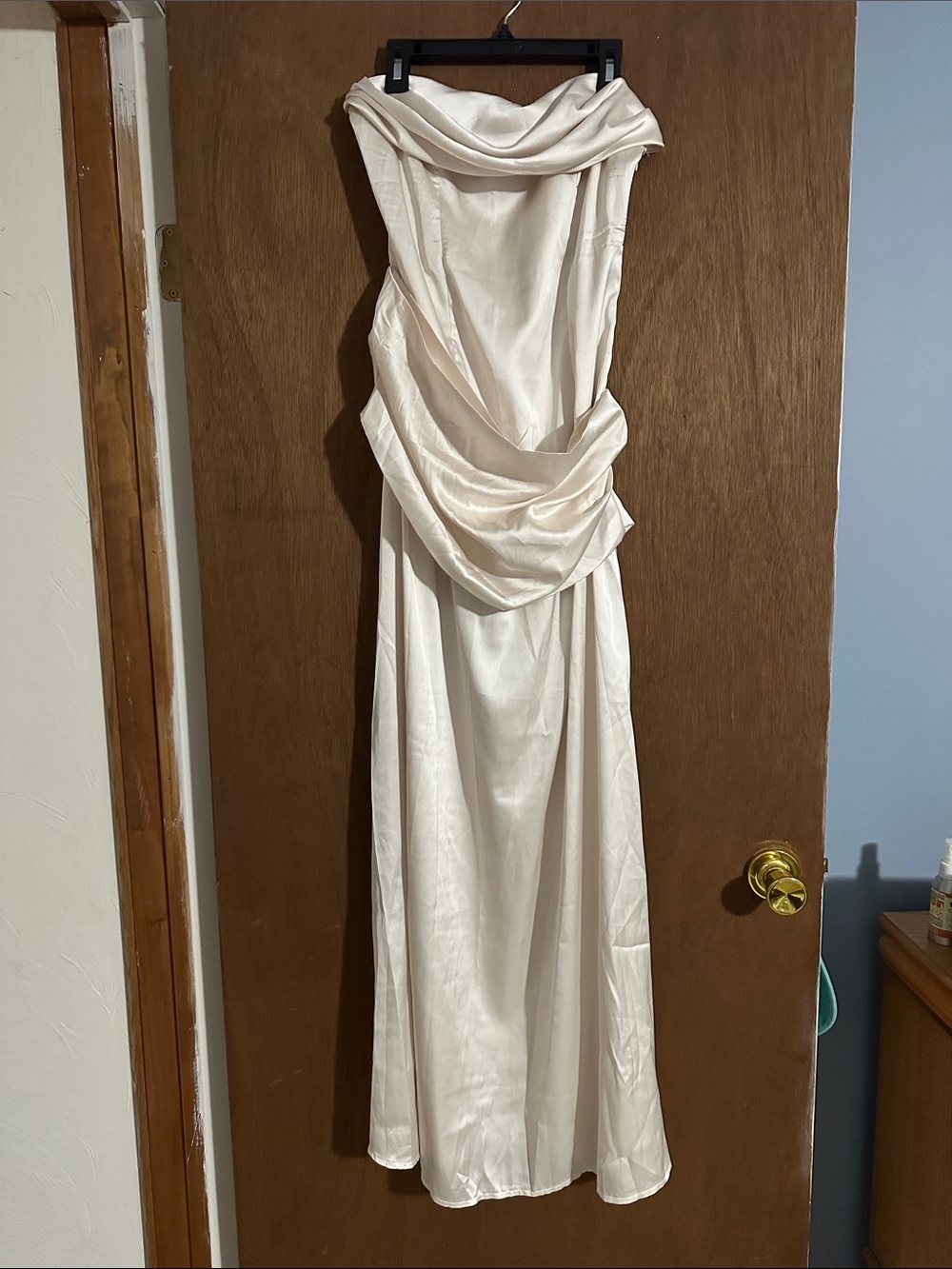 Source Unknown Ivory Strapless Satin Gown with Draped Detail